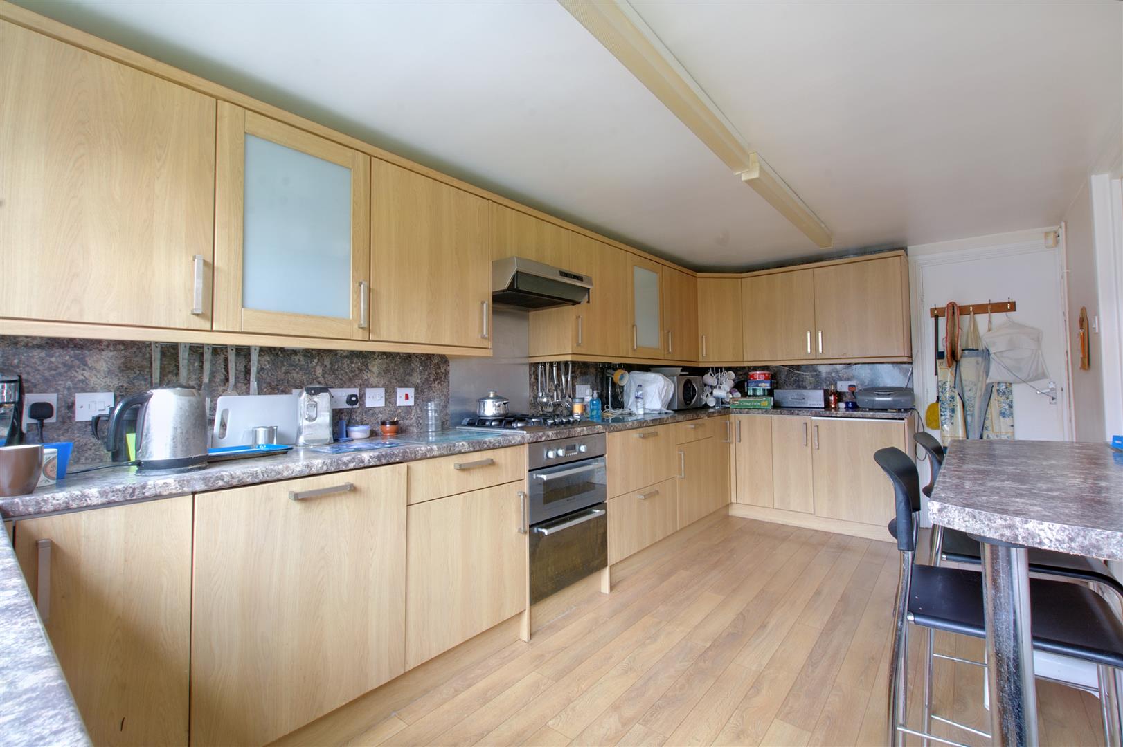 Penrhyn Crescent, Chilwell, Nottingham Robert Ellis Estate Agents